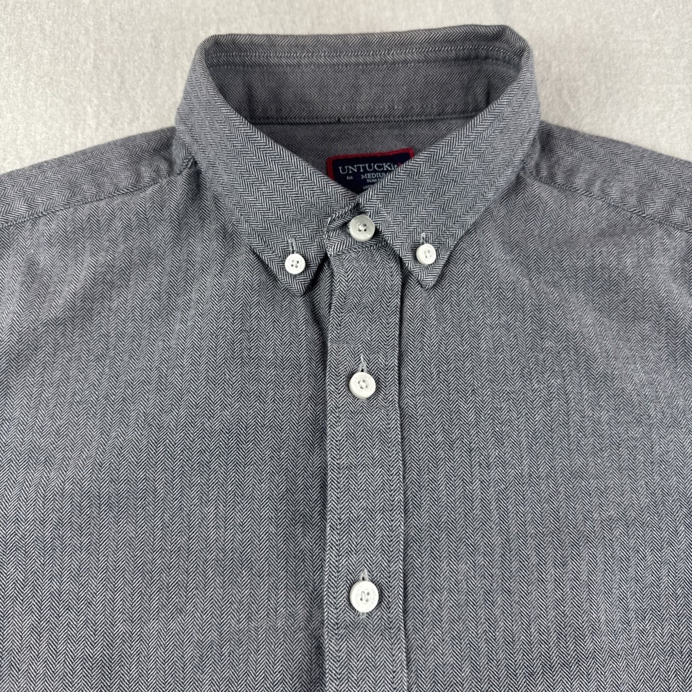 Untuckit Librando Slim Fit Shirt Mens M Gray Herringbone Long Sleeve Button Up